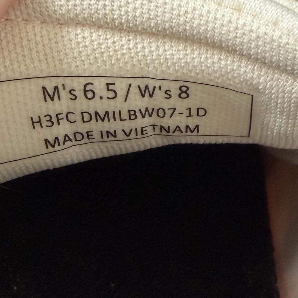 Kizik Milan Sneakers W8/M 6.5